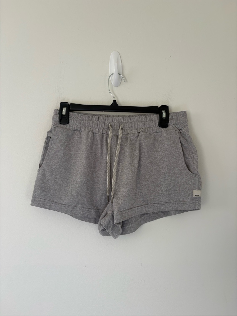 Vuori Halo Performance Short Small - Picture 2 of 5